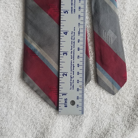 John Ashford 100% Silk Necktie / Suit Tie Grey, Red, Blue Stripe - Picture 12 of 14